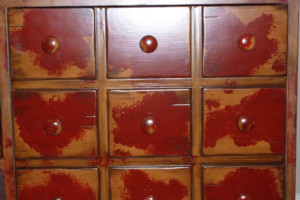Example of distressing and painting cabinets